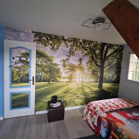 L'Ecureuil Roux Apartment Motteville Екстериор снимка